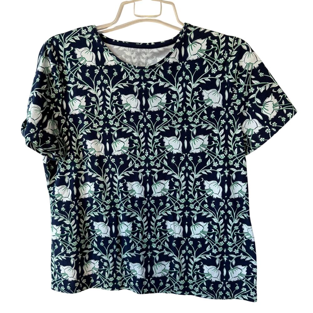 Talbots Tee Green white geometric print T- Shirt